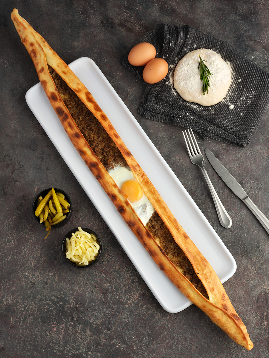 Nefis Karadeniz Pidesi